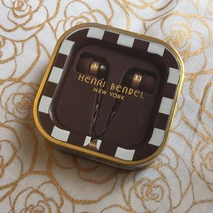 Henri Bendel Earphones